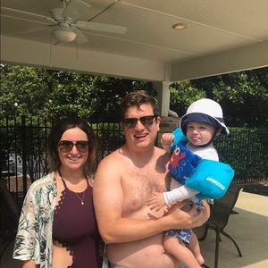 Meet your Posher, Laura